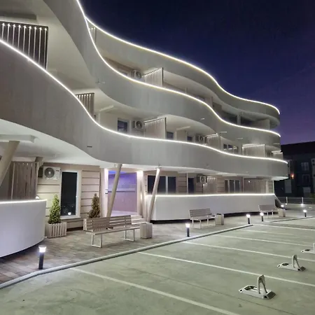 Kali Srebrno Jezero דירה Ostrovo