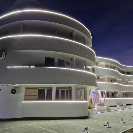 Kali Srebrno Jezero * Ostrovo